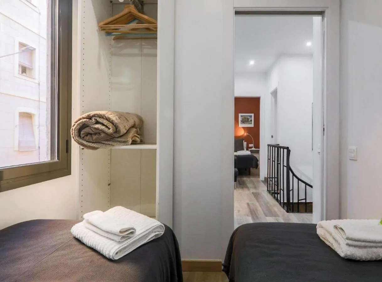 Apartment New Listing Duplex Near The Beach Barceloneta